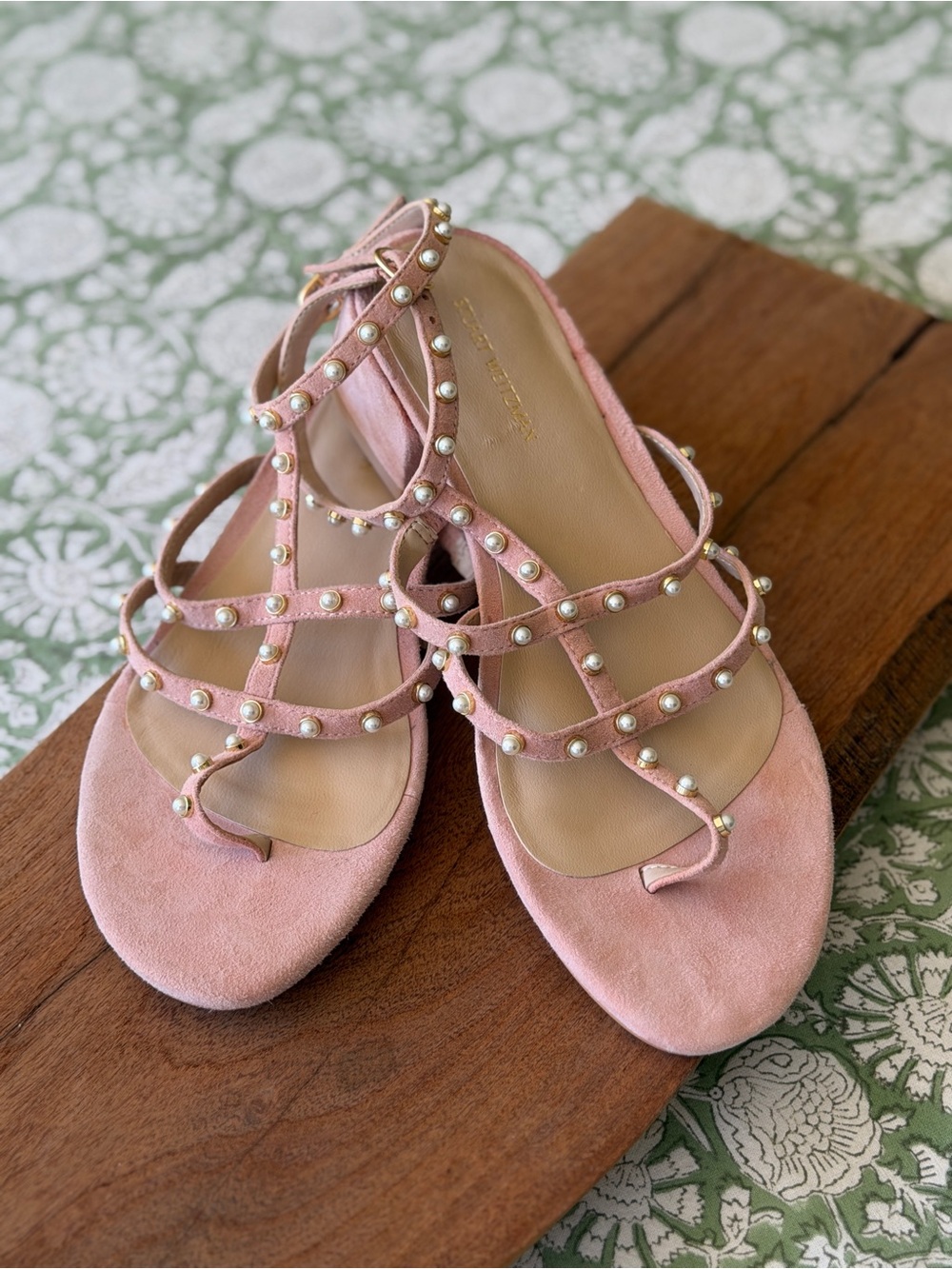 Pink Pearl-Embellished Women’s Strappy Sandals